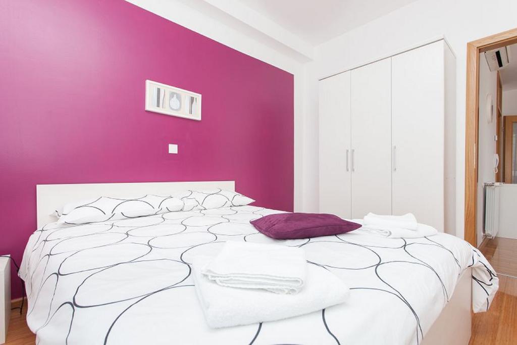 Kuvi Apartments Ρόβινι Δωμάτιο φωτογραφία