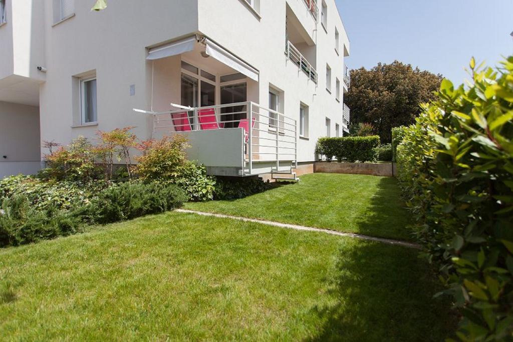 Kuvi Apartments Ρόβινι Δωμάτιο φωτογραφία